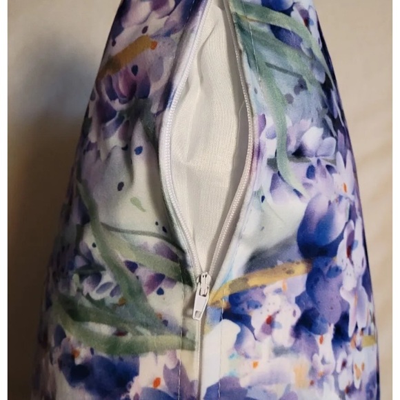 Macodesign Throw Pillow 18x18 Purple Flower Collection Poland Decor Vibrant - Picture 7 of 10